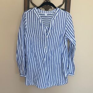 Old Navy striped top